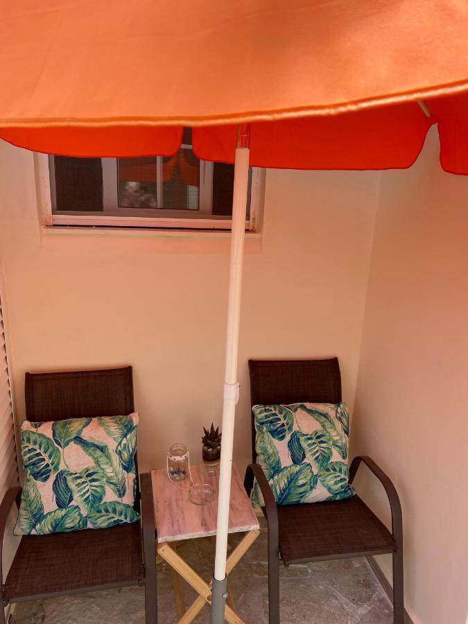Gallery Apartments Lixouri Buitenkant foto